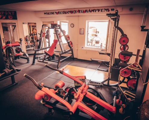 Fitnessbereich Academy Bernburg Fitness Studio