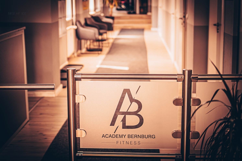 Eingang Academy Bernburg Fitness Studio